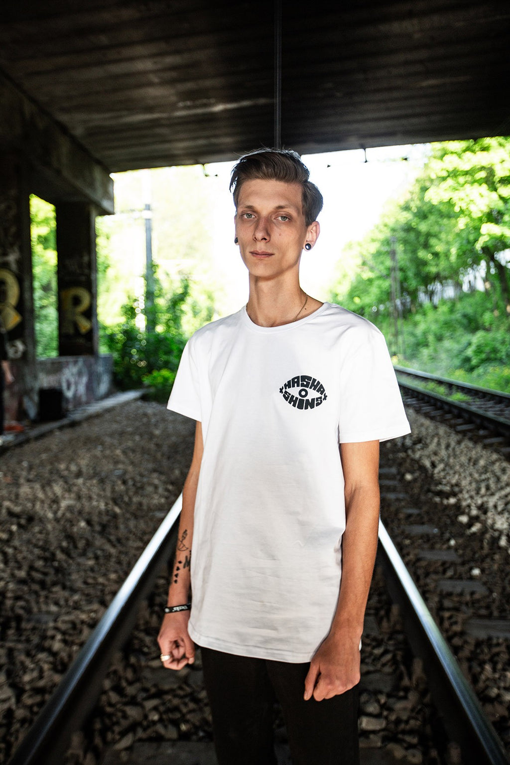 Hashashins White Stamp - T- Shirt