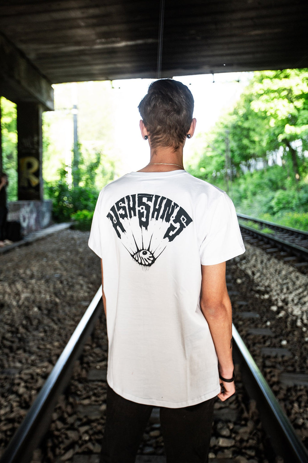 Hashashins White Stamp - T- Shirt