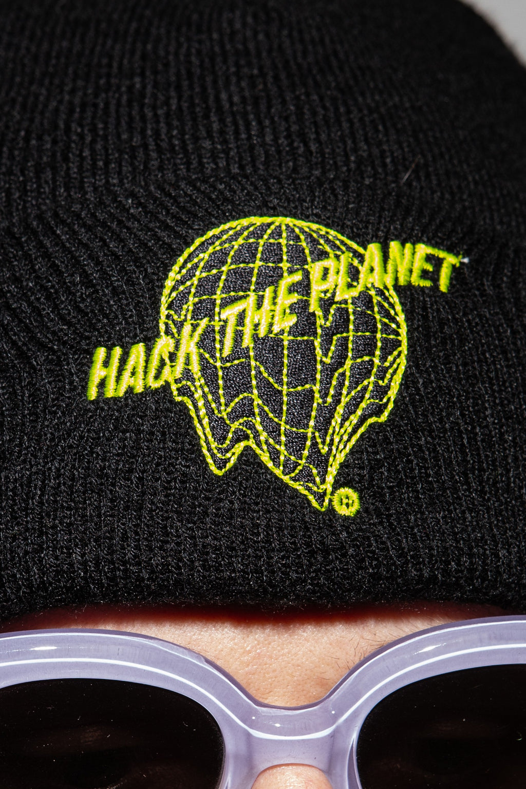 HASHASHINS CZAPKA BEANIE - HACK THE PLANET